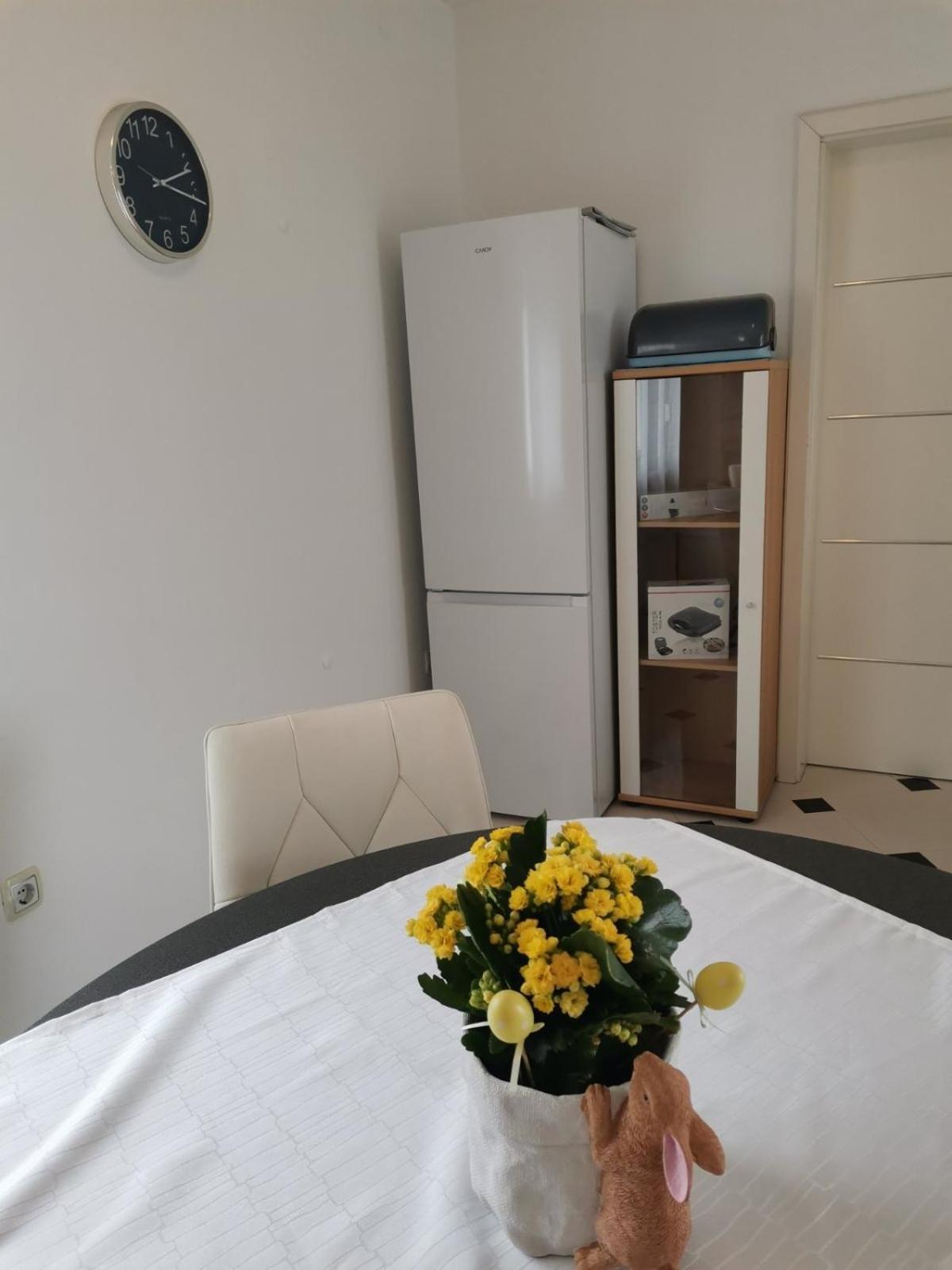 Apartments By The Sea Njivice, Krk - 5296 Стая снимка